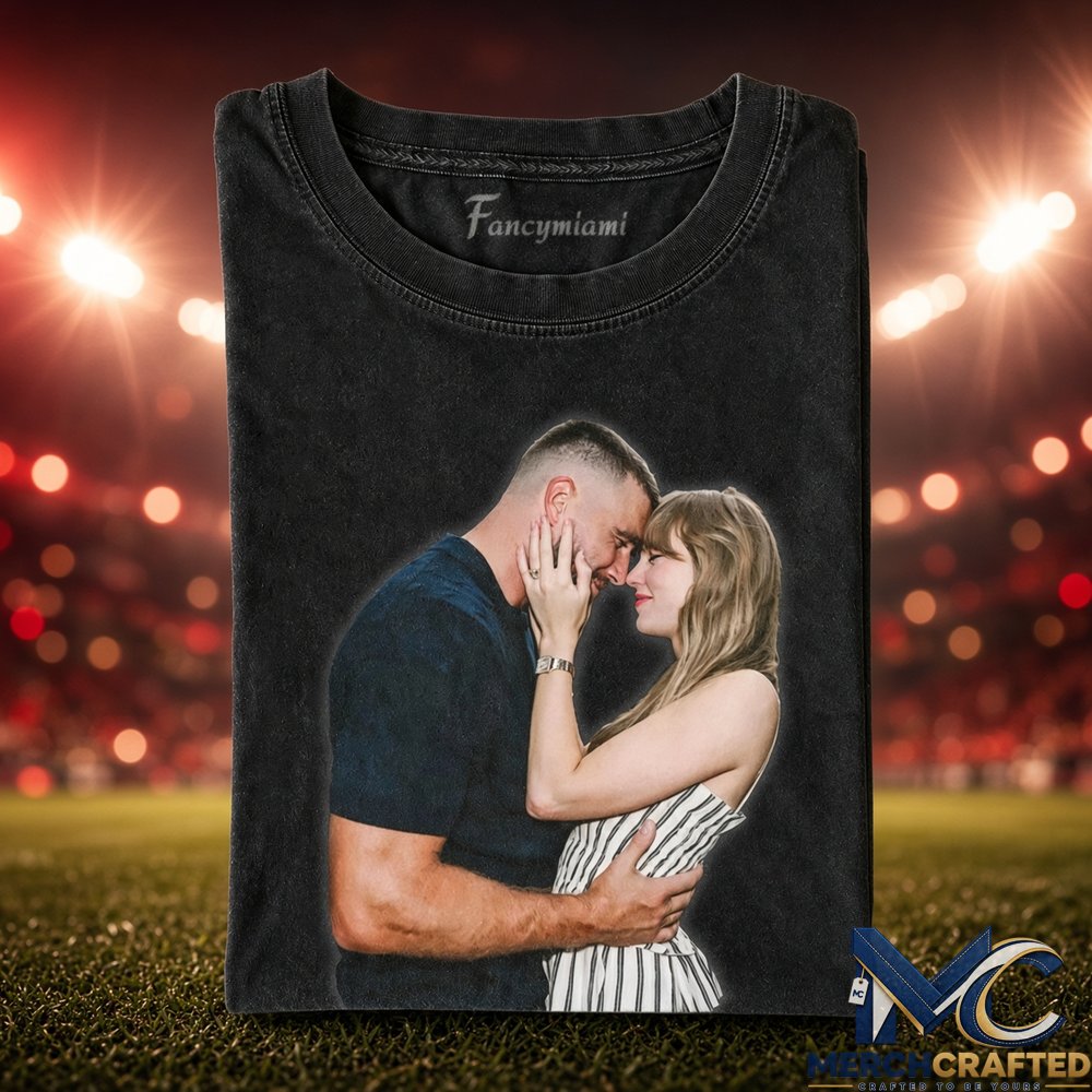 Kansas City Chiefs Travis Kelce x Taylor Swift Kiss Tee  Couple Graphic Shirt for Chiefs and Swift Fans
